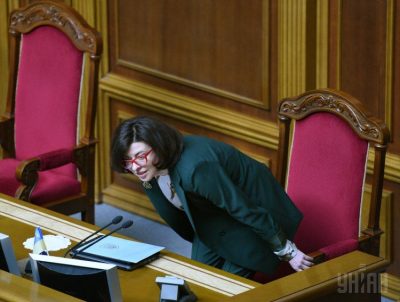 Сыроид потроллила оппоблоковца: "Можете выступать на русском в другом парламенте", опубликовано видео