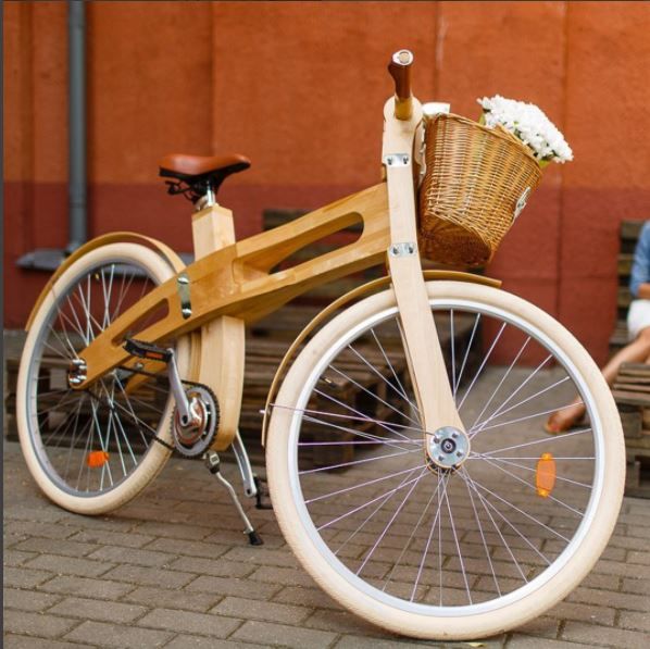 В Беларуси начали делать деревянные велосипеды, опубликованы фото