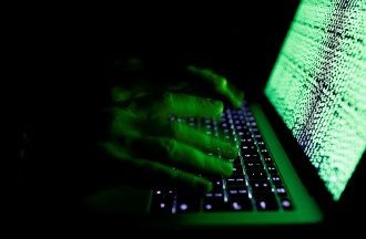 Хакери, вірус, комп'ютери, кібератака