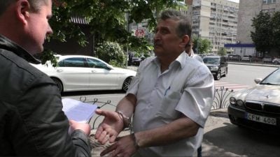 В Киеве рэкетиры требовали у бизнесмена более миллиона лично "для Луценко"