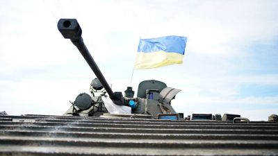 Удар ВСУ на Луганщине: уничтожена казарма РФ вместе с десятками оккупантов