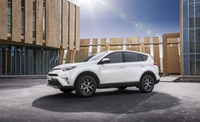 Toyota RAV4 назвали самым надежным автомобилем Toyota RAV4 назвали самым надежным автомобилем