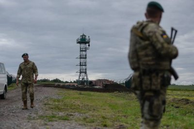 кордон, Стіна, прикордонник кордон, Стіна, прикордонник