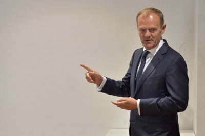 Конфликт на Донбассе — На Донбассе люди попали в ловушку российской войны, считает Дональд Туск Конфликт на Донбассе — На Донбассе люди попали в ловушку российской войны, считает Дональд Туск