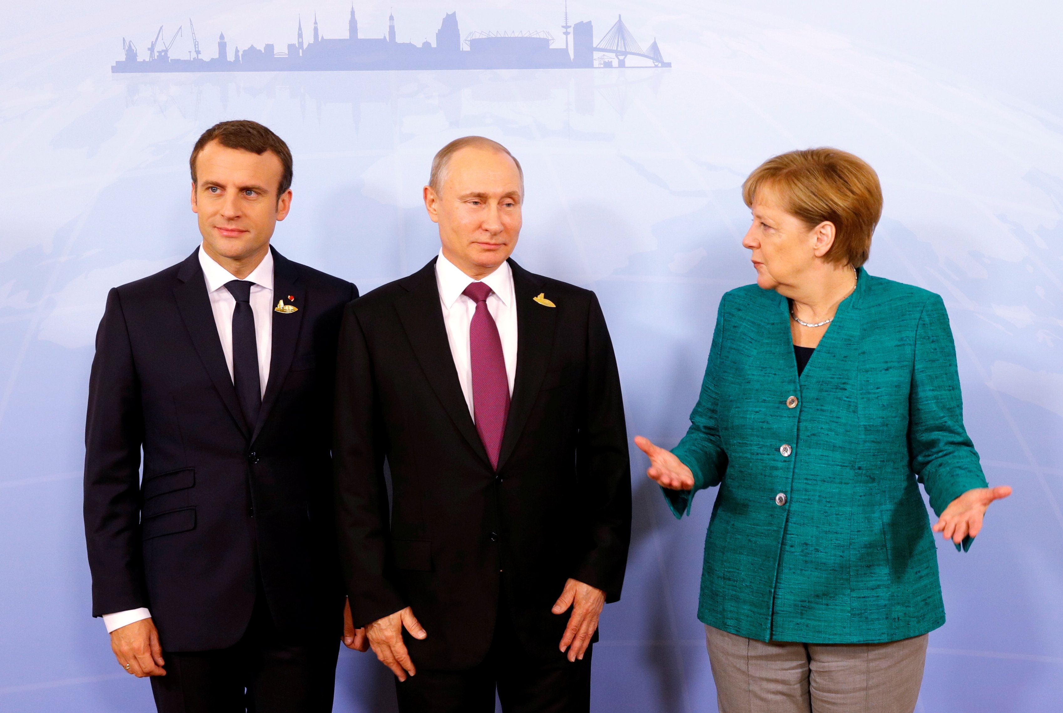 Ангела Меркель, Ангелы Меркель, президента Франции Эммануэль Макрон и Владимир Путин.