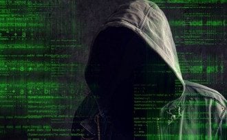 От рук хакеров пострадал аэропорт Одессы и киевское метро