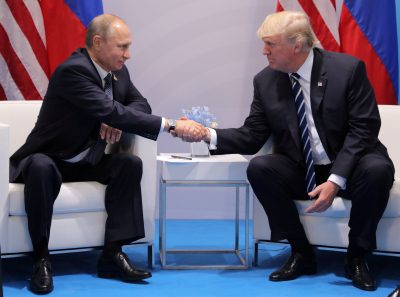 Владимир Путин и Дональд Трамп Владимир Путин и Дональд Трамп