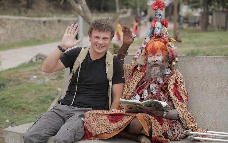 Дмитрий Комаров передал "танціззіркамиchallenge" всемирно известной балерине Екатерине Кухар