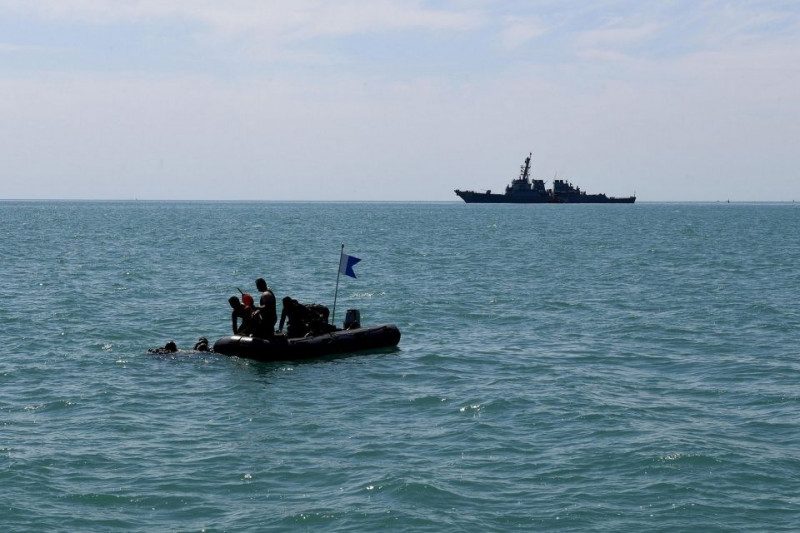 "Идея опасная": в МИД РФ пригрозили Киеву из-за учений Украины и США в Черном море