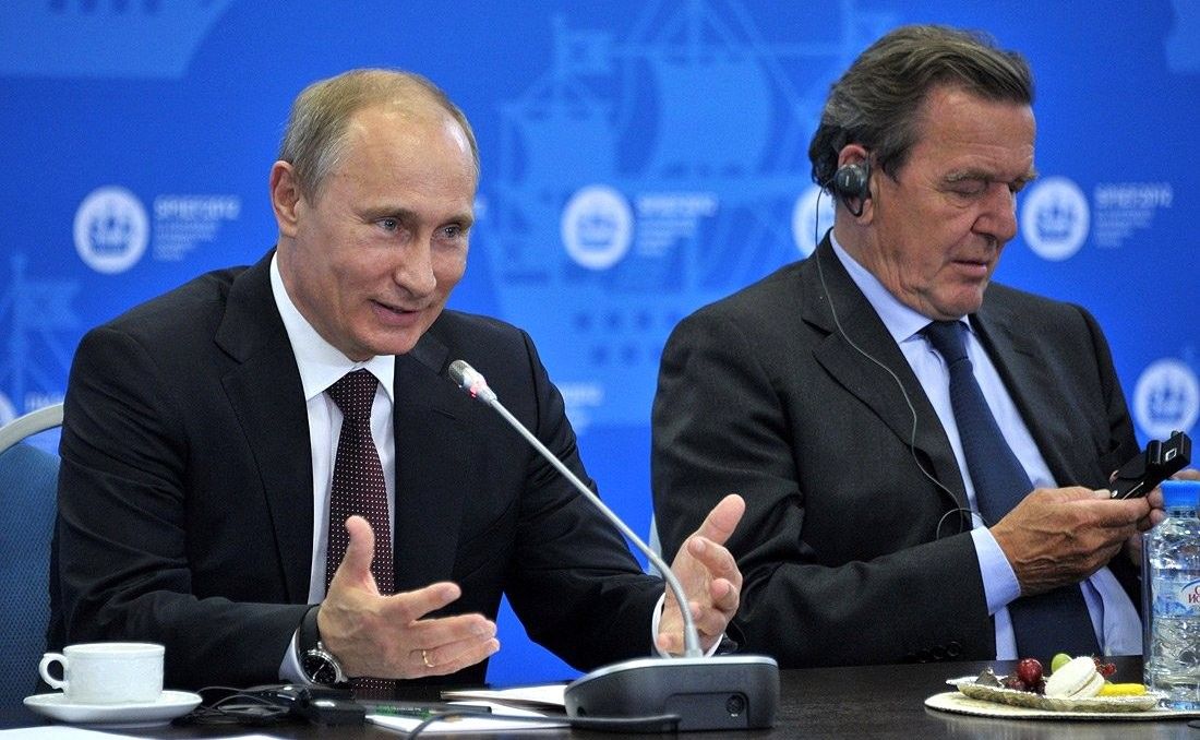 Владимир Путин и Герхард Шредер Владимир Путин и Герхард Шредер