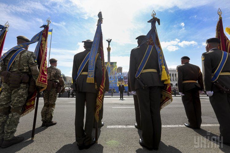 Военный парад в Киеве Военный парад в Киеве