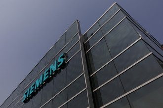 Siemens в обхід санкцій поставляє насоси в Крим Siemens в обхід санкцій поставляє насоси в Крим