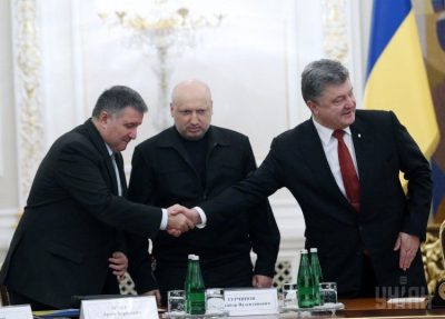 Защищают не Порошенко, Авакова или Турчинова. Журналист о настроениях украинских военных на Донбассе