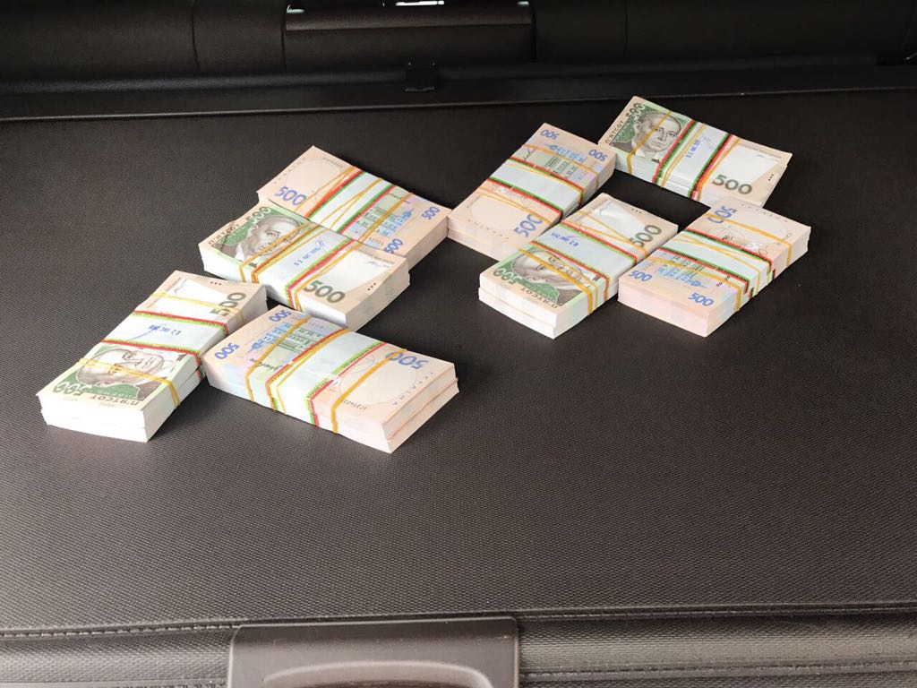 Предпринимателям, которые платят деньги в Предпринимателям, которые платят деньги в