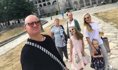 Кравец рассказала, как похудела в Грузии, а Зеленский том, как заплыл с сыном на необитаемый остров