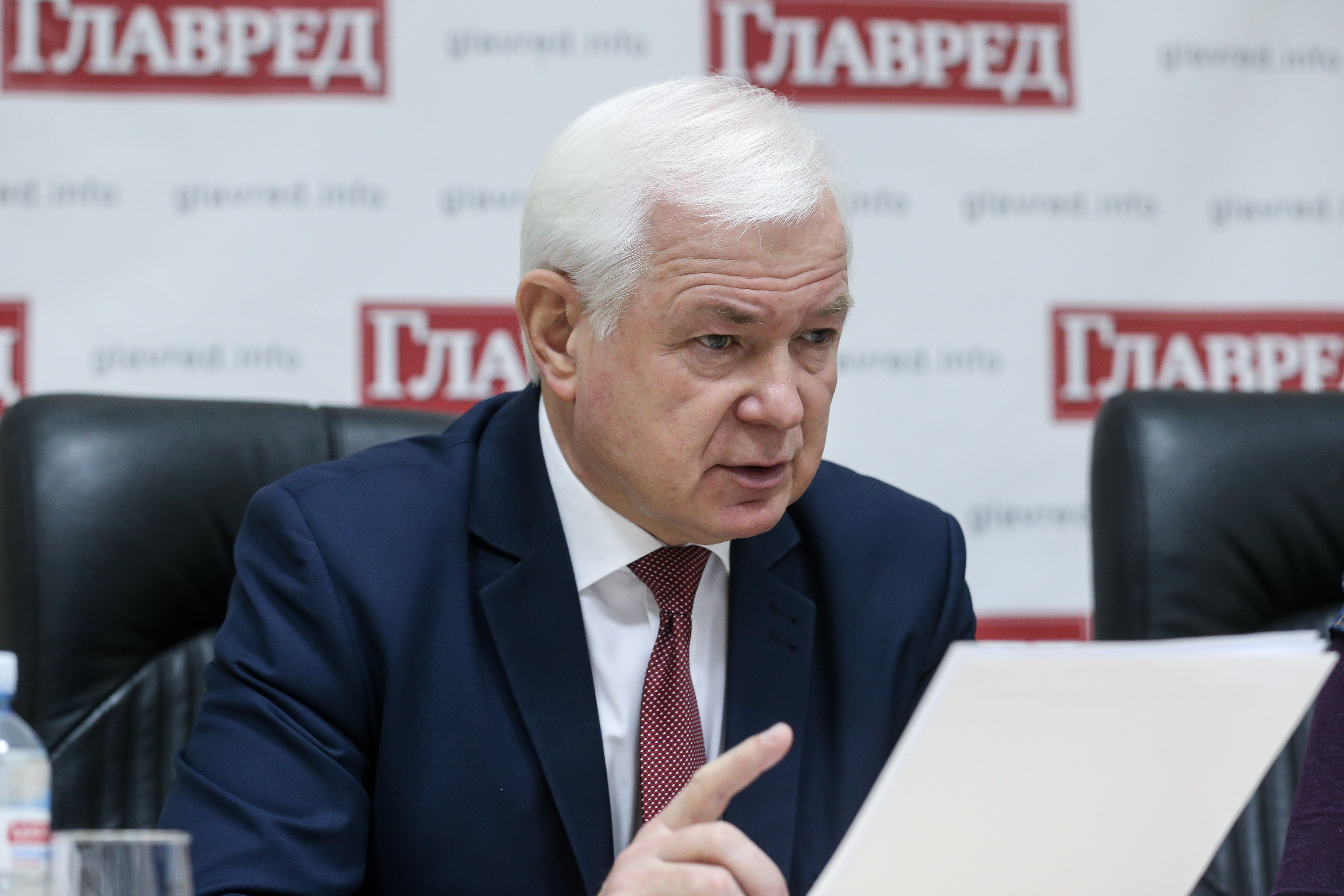 Микола Маломуж: перед виборами Путін намагатиметься показати, що він ...