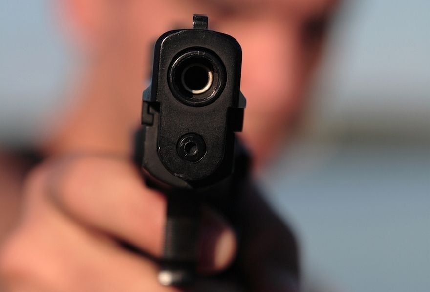 Рука пістолет Рука пістолет