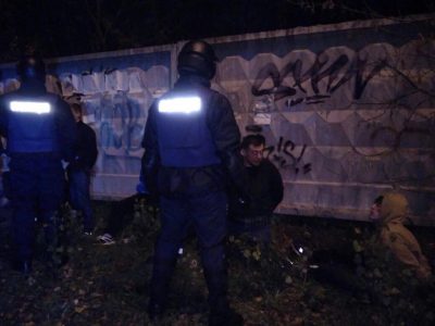 Побоище в Киеве. Ультрас "Динамо" и "Черноморца" устроили массовую драку, опубликованы фото и видео