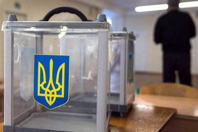 Историк сообщил, что выборы в Украине неправильно распределены