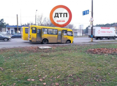 В Киеве "устала" маршрутка, опубликованы фото