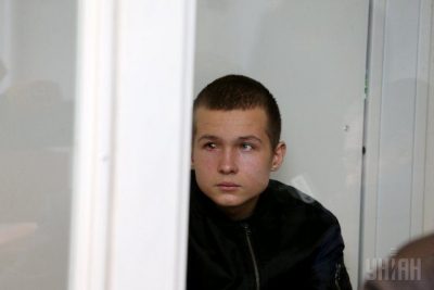 Богдан Попов на скамье подсудимых Богдан Попов на скамье подсудимых
