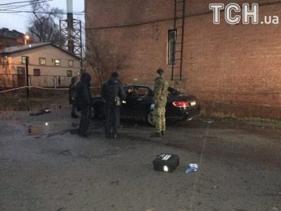 В Днепре подорвали авто прокурора, опубликованы фото