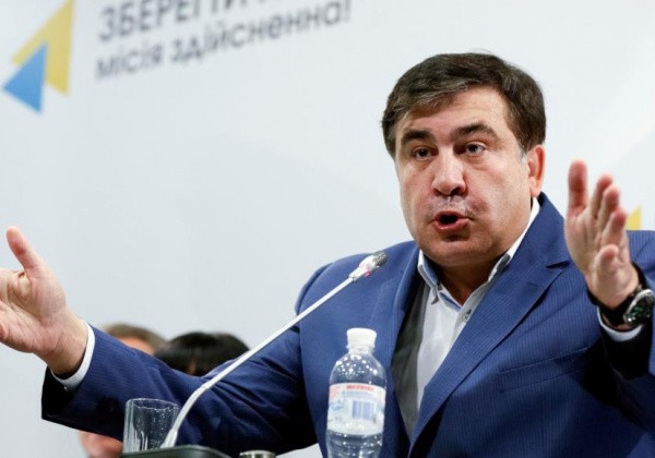 "Самый страшный сон": в Сети потроллили Порошенко из-за Саакашвили, опубликованы стебные мемы