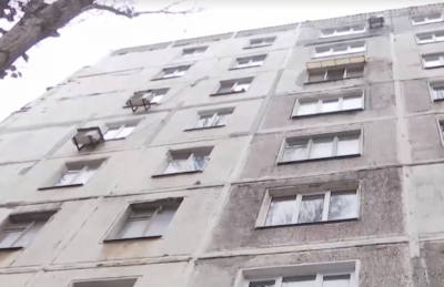 Запорожье,мужчина,мальчик,ребенок,погиб,самоубийство,окно,выпрыгнул