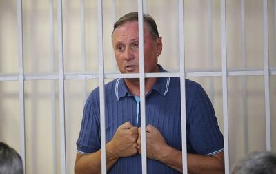 Ефремов вышел из СИЗО