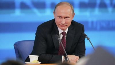 "Любит смотреть, как истекают кровью". Журналист рассказал о "фирменном стиле" Путина
