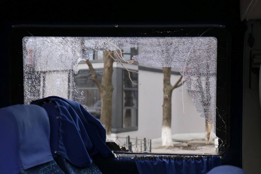 В Киеве злоумышленники повредили маршрутки