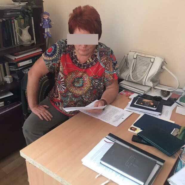 Осужденная сотрудница мариупольского музея Осужденная сотрудница мариупольского музея