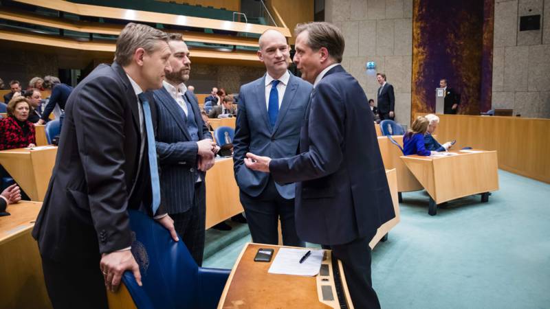 Нидерланды, парламент Нидерланды, парламент