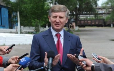 Рінат Ахметов Рінат Ахметов