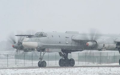 Военные убиты, самолеты повреждены: в Москве подтвердили атаки на авиабазы ВВС РФ