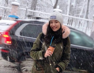 В Киеве студентка медуниверситета из Туркменистана спрыгнула с моста после встречи с замдекана
