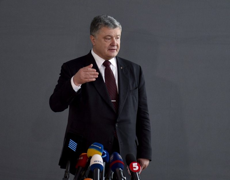 Порошенко назвал условия переговоров с Россией
