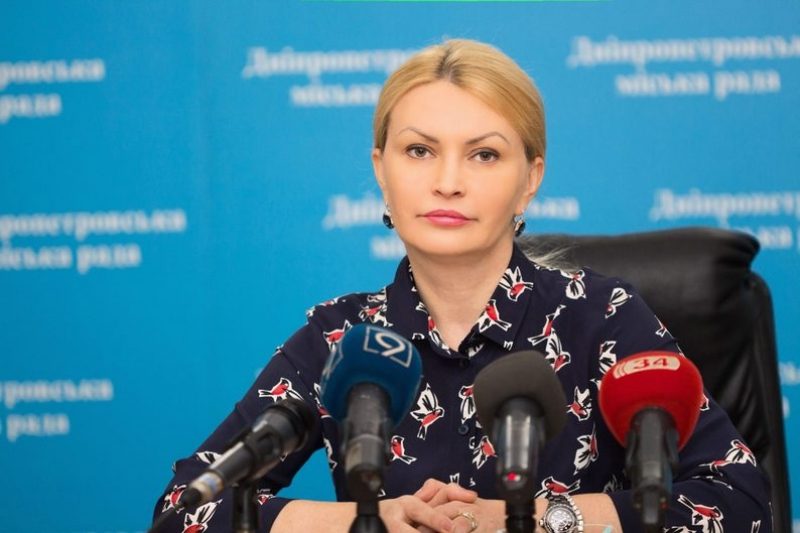 Кто такая Светлана Епифанцева и почему вокруг нее разгорелся языковой скандал
