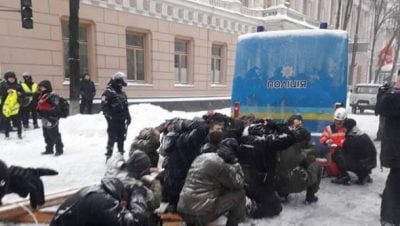 Полиция отпустила всех задержанных под Радой Полиция отпустила всех задержанных под Радой