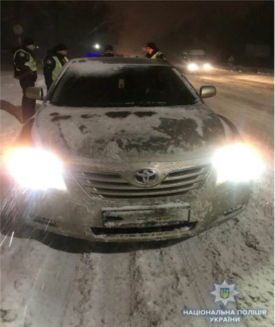 В Киеве злоумышленники "заплатили" таксисту агрессией В Киеве злоумышленники "заплатили" таксисту агрессией