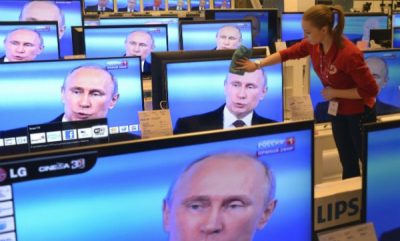 Телетрансляция выступления Путина в магазине бытовой техники Телетрансляция выступления Путина в магазине бытовой техники