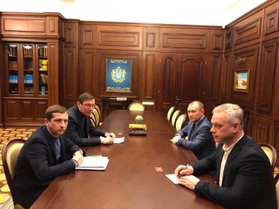 Юрий Луценко встретился с менеджментом "Новой почты" Юрий Луценко встретился с менеджментом "Новой почты"