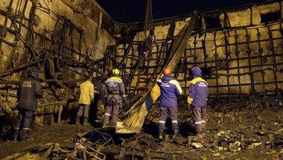 Сотрудники МЧС РФ завершили разбирать завалы сгоревшего ТРЦ в Кемерово Сотрудники МЧС РФ завершили разбирать завалы сгоревшего ТРЦ в Кемерово