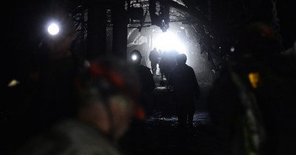 Оборвался трос клети с горянками: в результате аварии на шахте в "ЛНР" много погибших