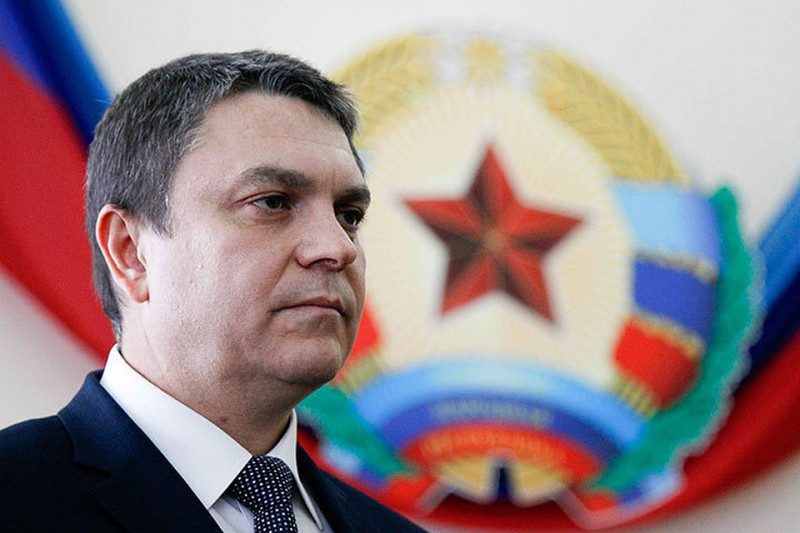 Логика боевика: Главарь "ЛНР" Пасечник сыпанул угрозами Украине из-за моста в Станице