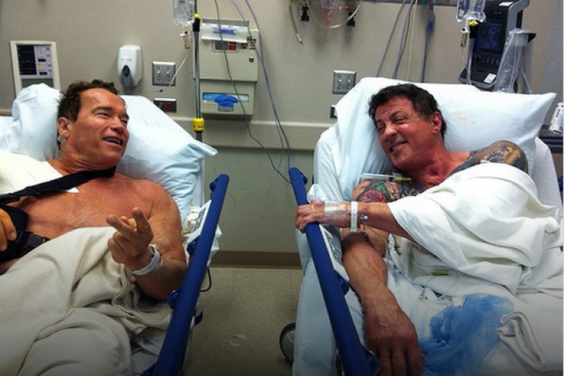 Шварецнеггер оказался на грани смерти из-за операции на сердце