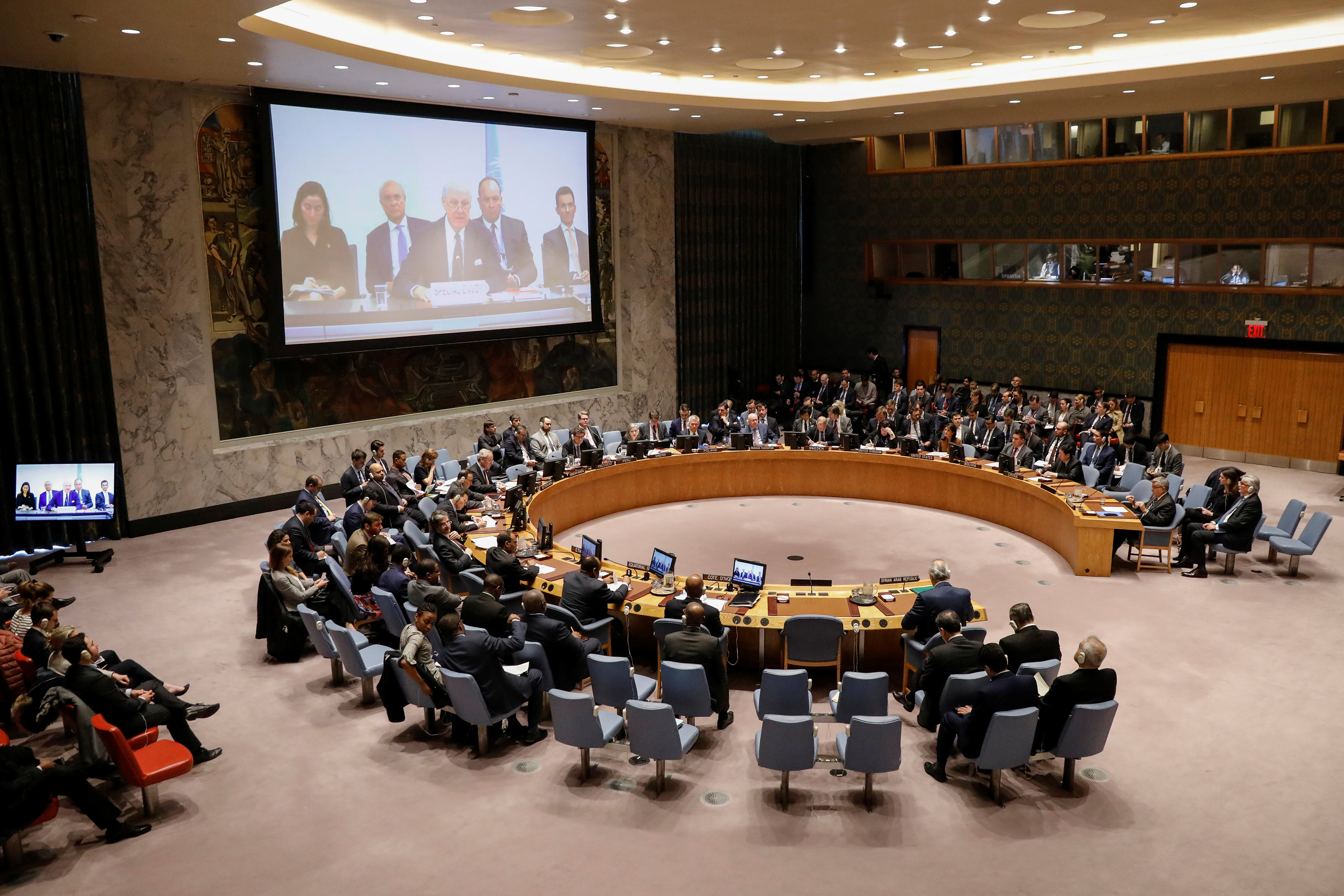 В СБ ООН провалили инициативу России заслушать 