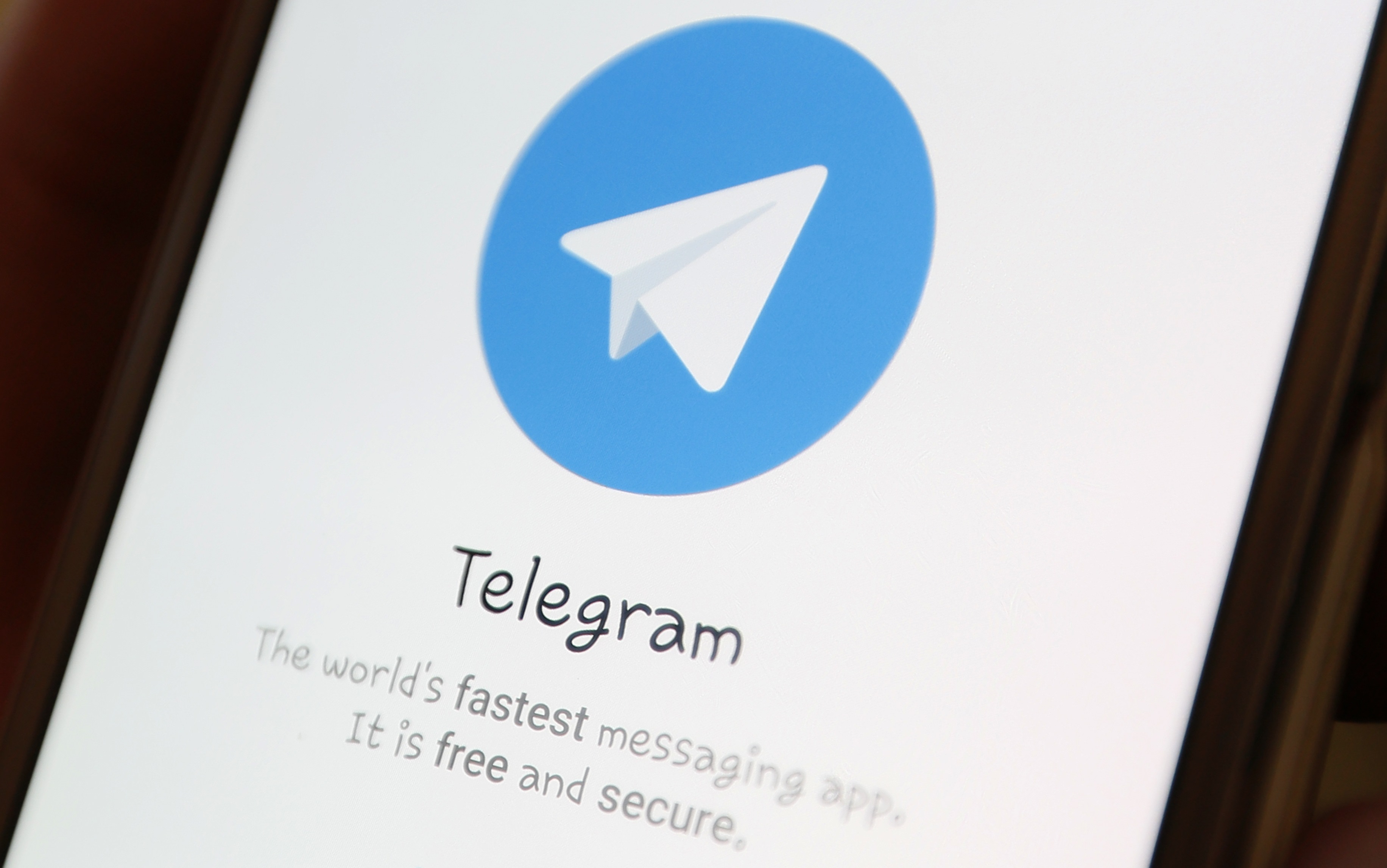 На Android появилась 18+ версия Telegram с пиратским контентом