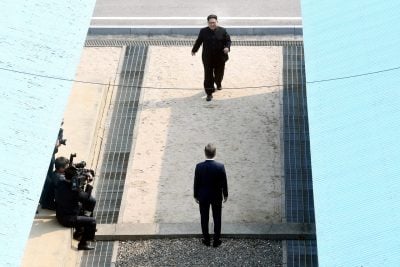 The Wall Street Journal назвал главную цель встречи лидеров Корей