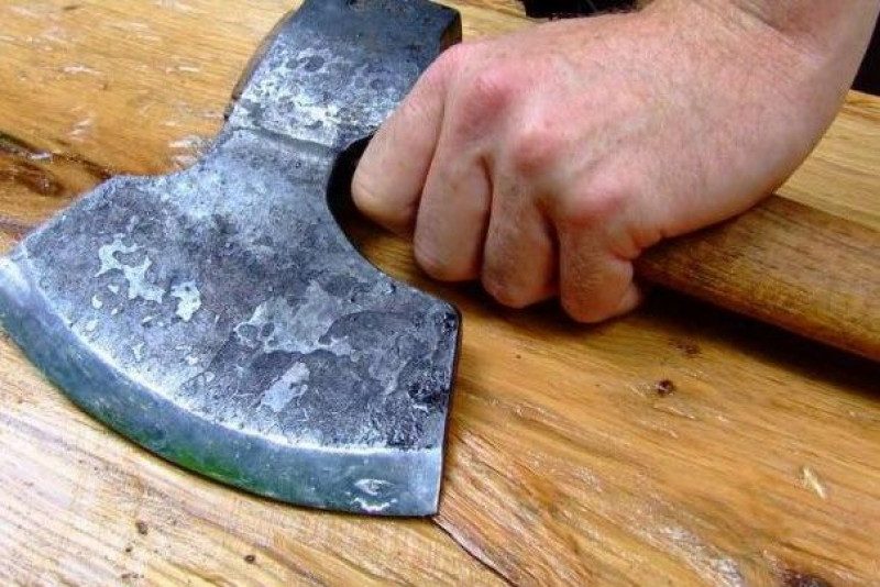 В России зарубили целую семью